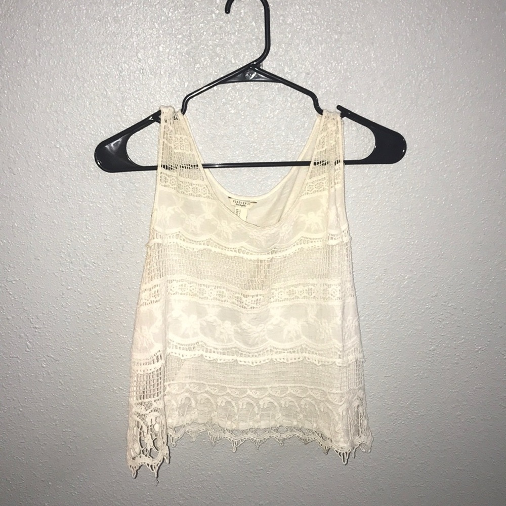 Laced White Tank ✨